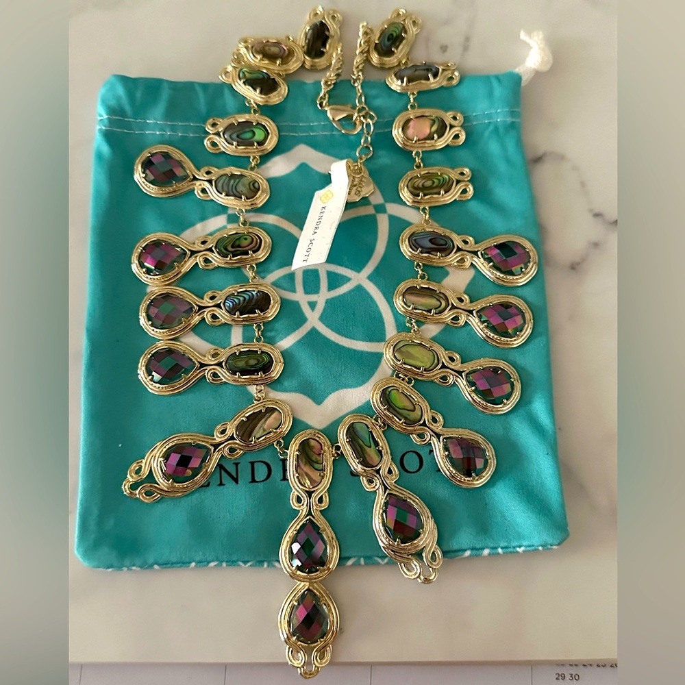 NWT Kendra Scott Whitney Necklace